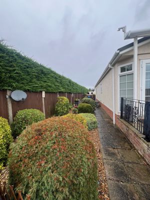 Photo 2- click for photo gallery